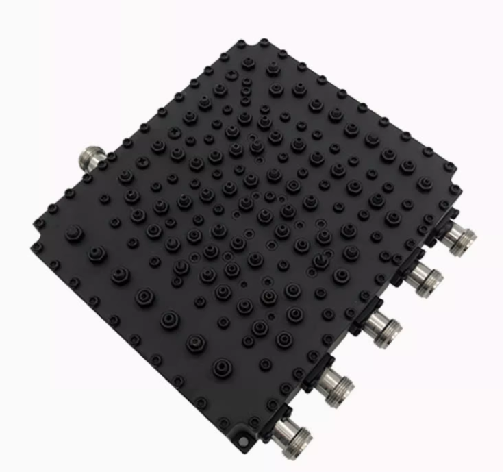  城口双频三频四频五频腔体合路器4G+5G